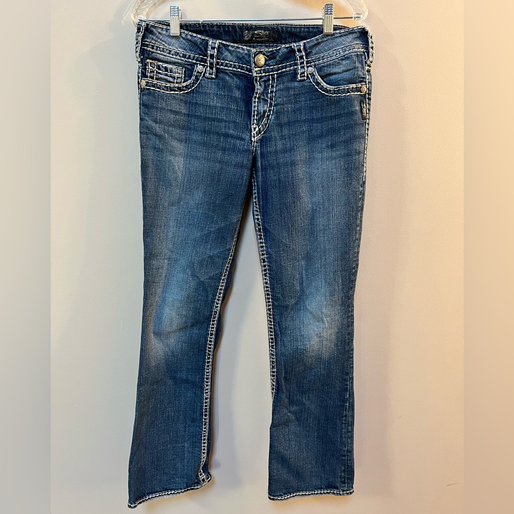 Silver Suki Jeans W30 x L31 with Stitch and Rhinestone Details Bootcut
